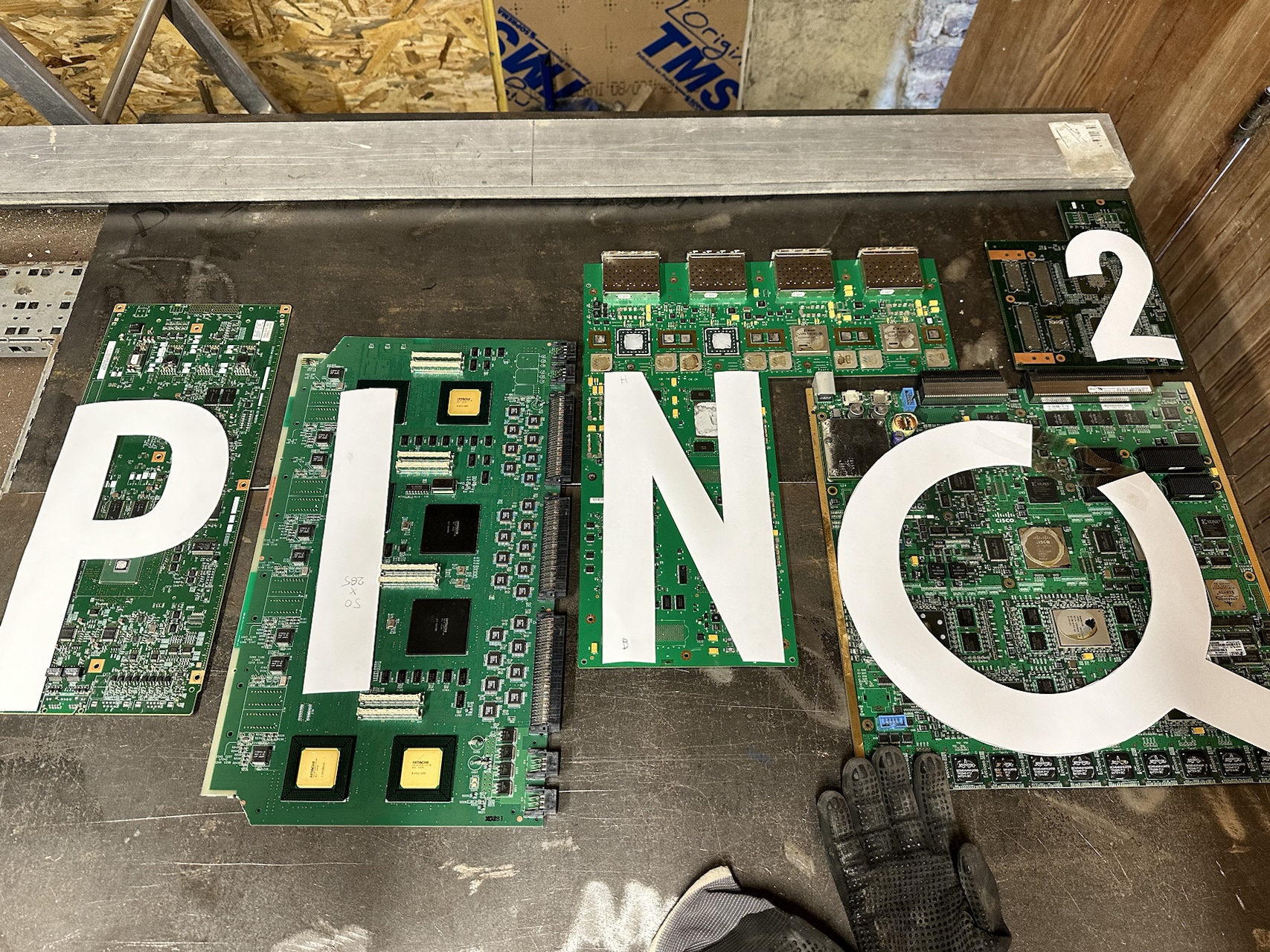 Logo PINQ² - Visuel Porte