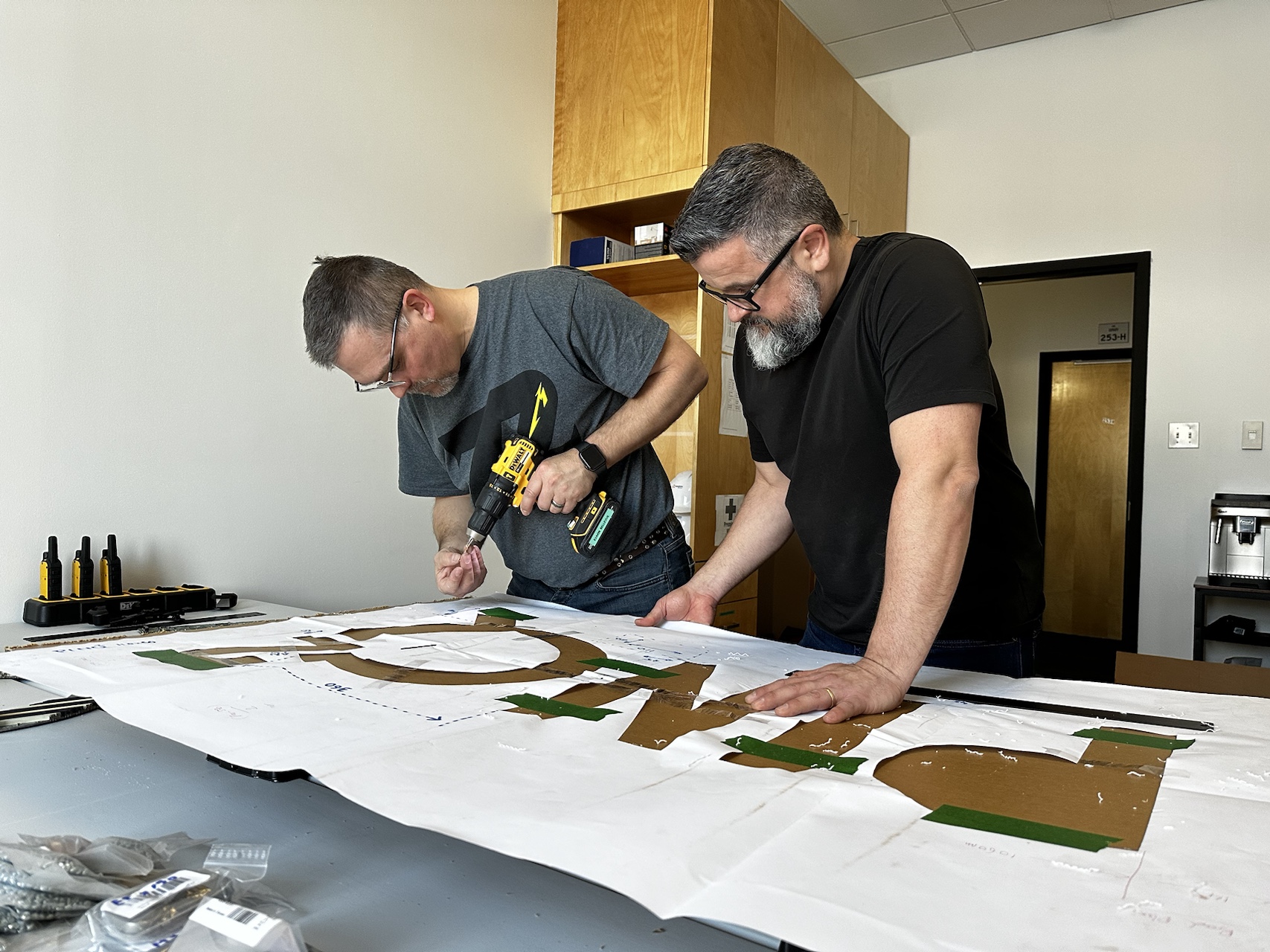 Logo PINQ² - Visuel Porte