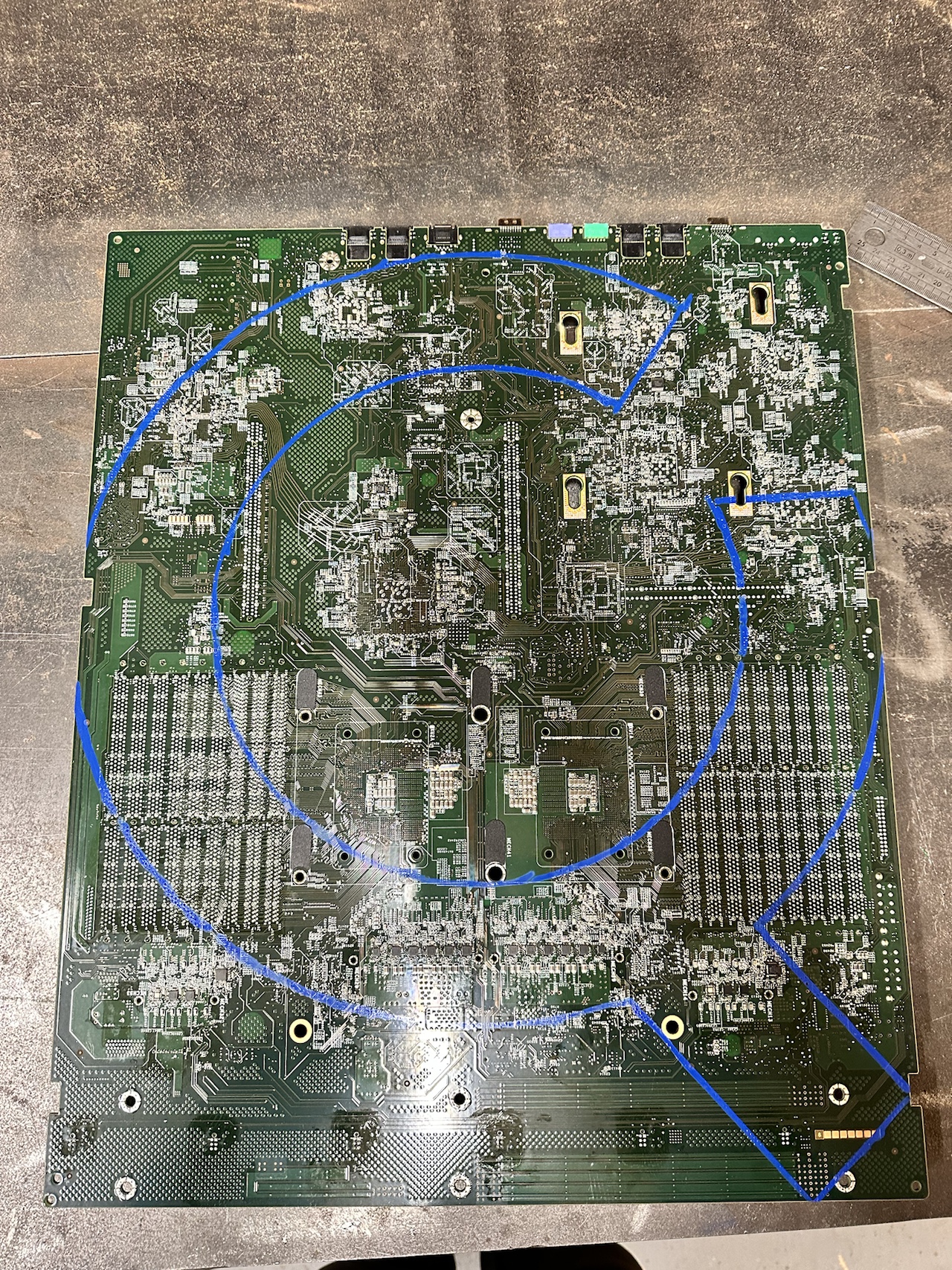 Logo PINQ² - HPC Lenovo