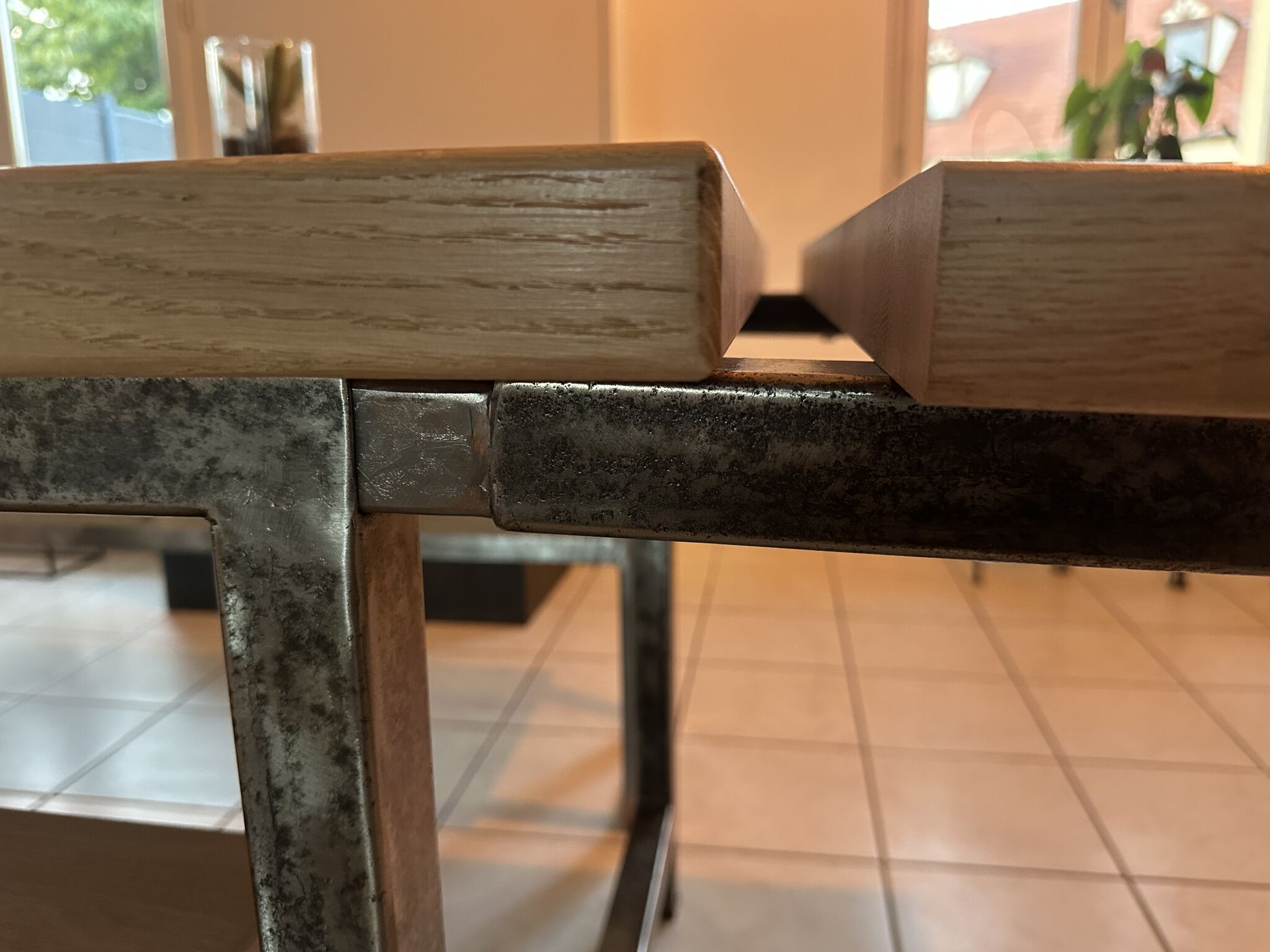 Mobilier en Acier et Chêne