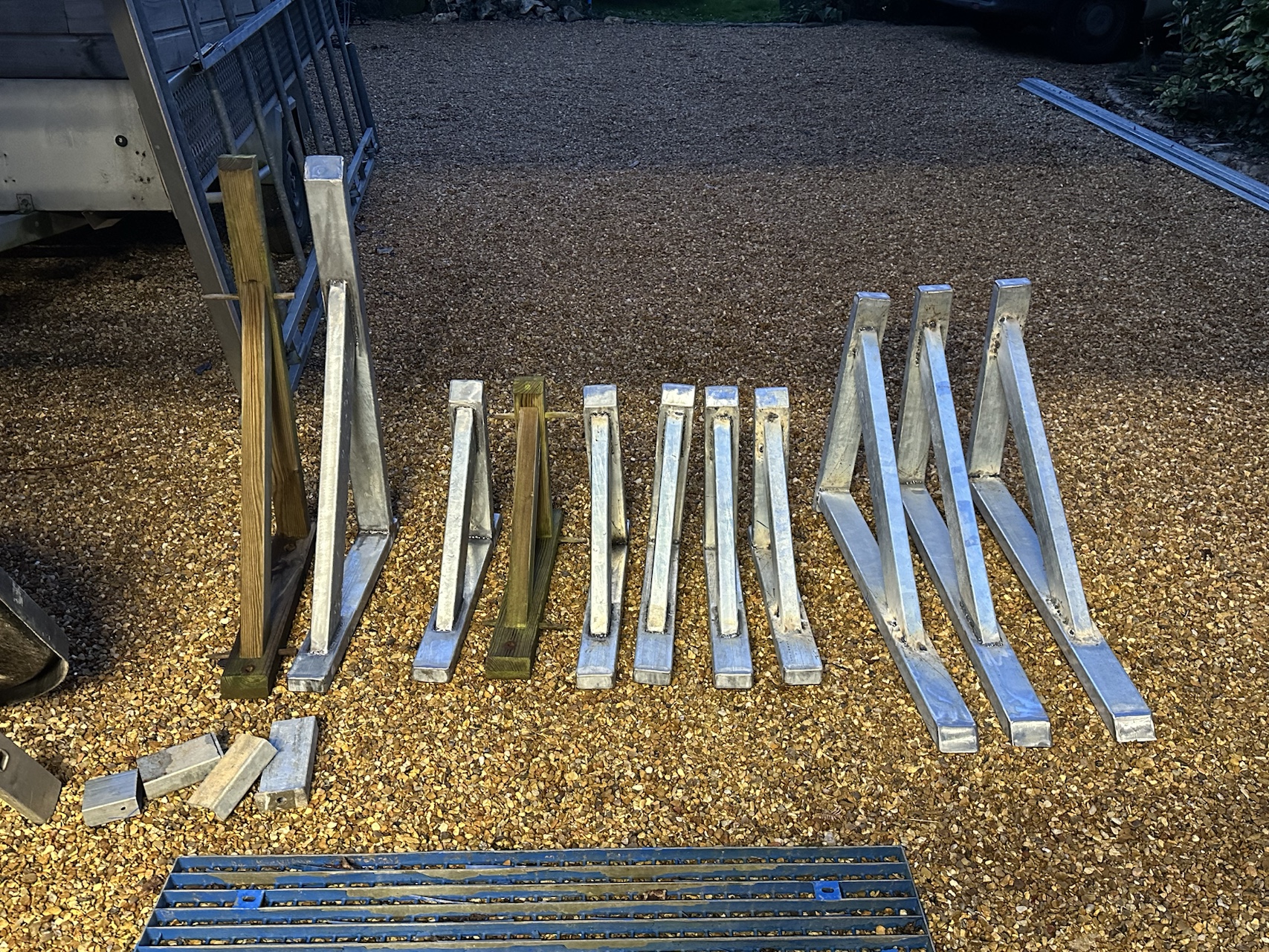 Potences pour rosiers et glycine