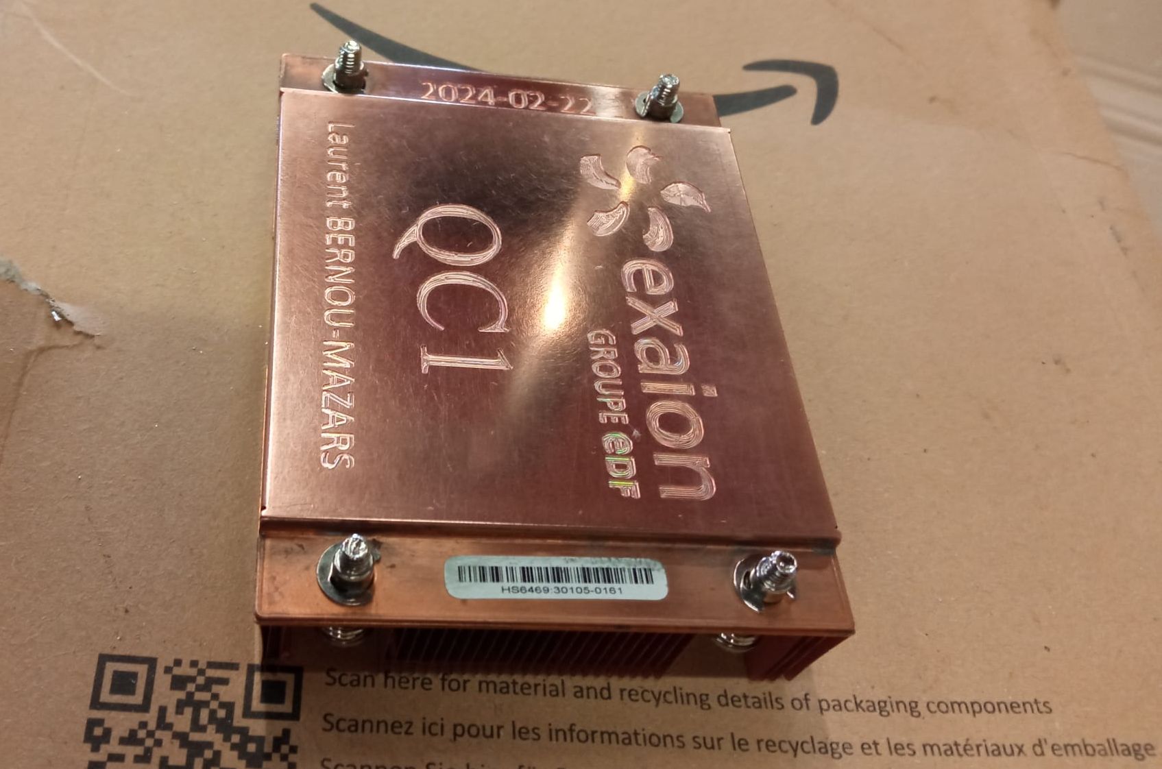 Presse Papier personnalisé - radiateurs HPC