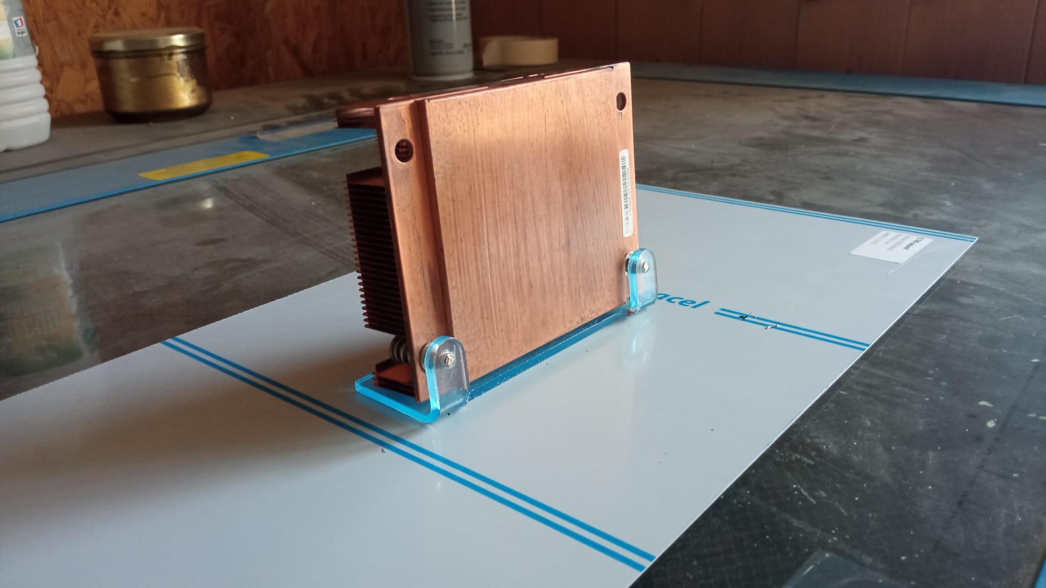 Presse Papier personnalisé - radiateurs HPC